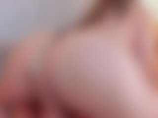 sara-bonneth's Live Sex Cam Show