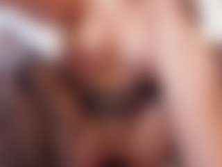 sara-bonneth's Live Sex Cam Show