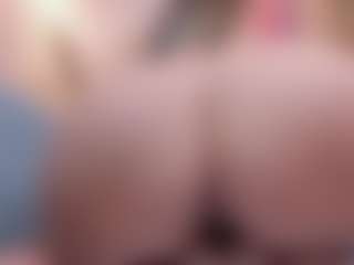 sara-bonneth's Live Sex Cam Show