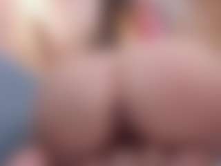 sara-bonneth's Live Sex Cam Show