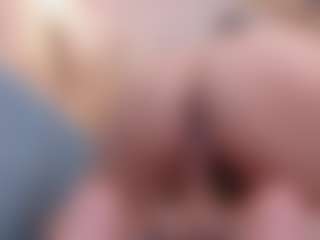sara-bonneth's Live Sex Cam Show