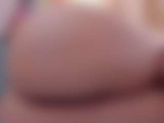 sara-bonneth's Live Sex Cam Show