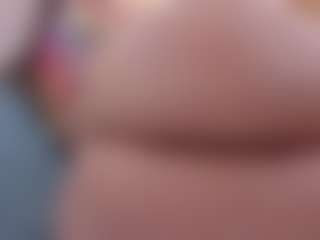 sara-bonneth's Live Sex Cam Show