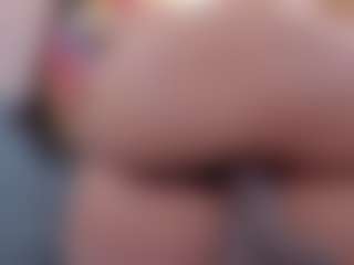 sara-bonneth's Live Sex Cam Show