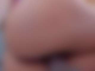 sara-bonneth's Live Sex Cam Show