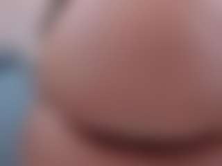 sara-bonneth's Live Sex Cam Show