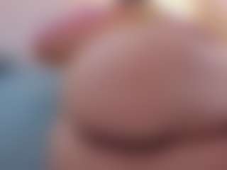 sara-bonneth's Live Sex Cam Show