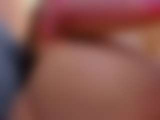 sara-bonneth's Live Sex Cam Show