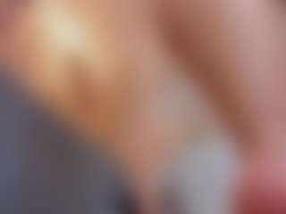 sara-bonneth's Live Sex Cam Show