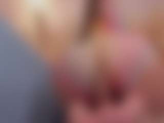 sara-bonneth's Live Sex Cam Show