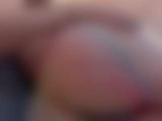 sara-bonneth's Live Sex Cam Show