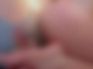 sara-bonneth's Live Sex Cam Show