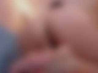 sara-bonneth's Live Sex Cam Show