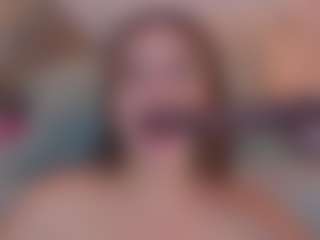 sara-bonneth's Live Sex Cam Show