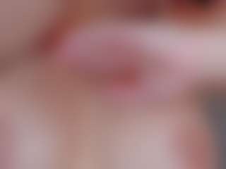 sara-bonneth's Live Sex Cam Show
