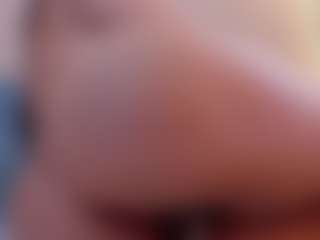 sara-bonneth's Live Sex Cam Show