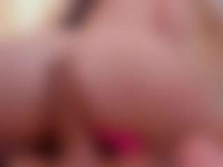 sara-bonneth's Live Sex Cam Show