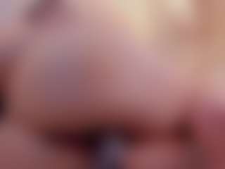 sara-bonneth's Live Sex Cam Show