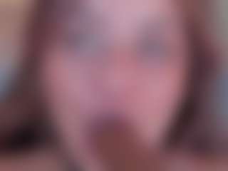 sara-bonneth's Live Sex Cam Show