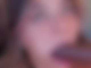 sara-bonneth's Live Sex Cam Show