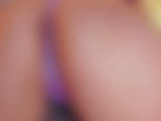 sara-bonneth's Live Sex Cam Show