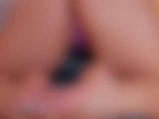 sara-bonneth's Live Sex Cam Show