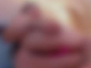 sara-bonneth's Live Sex Cam Show