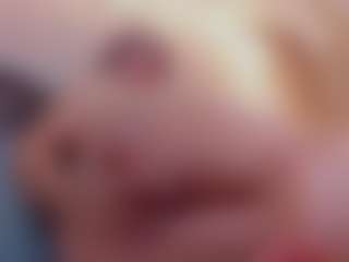 sara-bonneth's Live Sex Cam Show