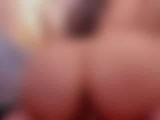 sara-bonneth's Live Sex Cam Show