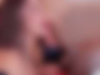 sara-bonneth's Live Sex Cam Show