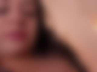 Live cam show with sara-bonneth - Bikini on Chatstar