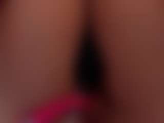 sara-bonneth's Live Sex Cam Show