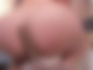 Live cam show with sara-bonneth - Facial on Camsoda