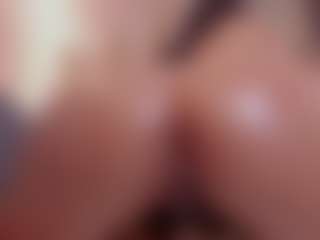sara-bonneth's Live Sex Cam Show