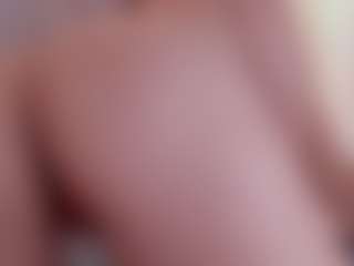 Live cam show with sara-bonneth - Gagging on SinfulBabes