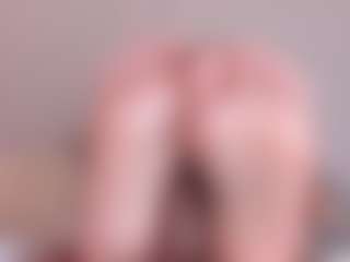 sara-bonneth's Live Sex Cam Show