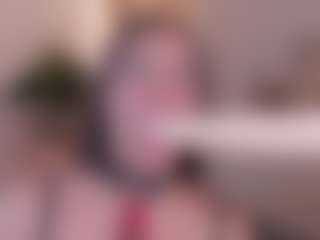 sara-bonneth's Live Sex Cam Show