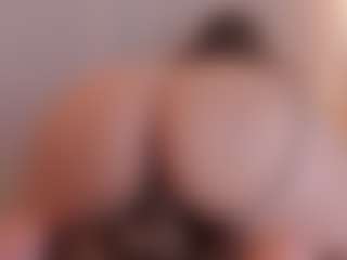 sara-bonneth's Live Sex Cam Show