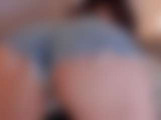 sara-bonneth's Live Sex Cam Show