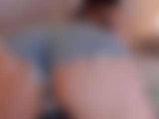 sara-bonneth's Live Sex Cam Show