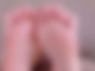 sara-bonneth's Live Sex Cam Show