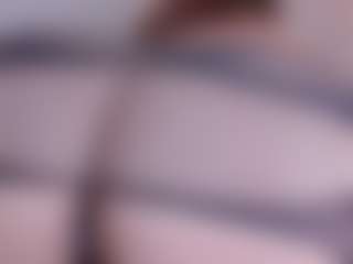 sara-bonneth's Live Sex Cam Show
