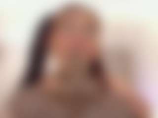 Live cam show with sara-bonneth - Facial on Soda Cam