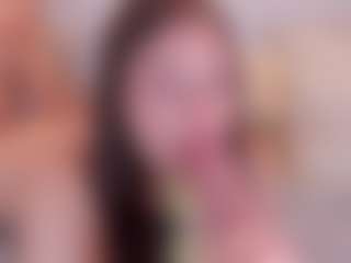 Live cam show with sara-bonneth - Deepthroat on Latina Girls