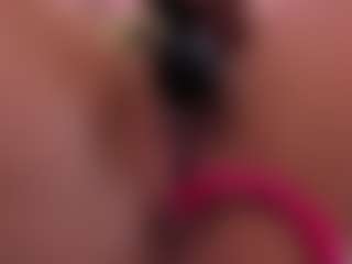 sara-bonneth's Live Sex Cam Show