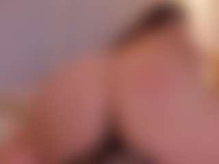 Live cam show with sara-bonneth - BBW on TastyBlacksLive