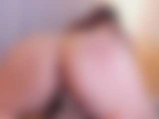 sara-bonneth's Live Sex Cam Show