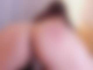sara-bonneth's Live Sex Cam Show