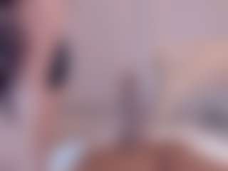 Live cam show with sara-bonneth - Public Brown Hair on Camsoda