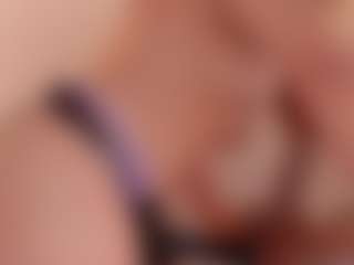 sara-bonneth's Live Sex Cam Show
